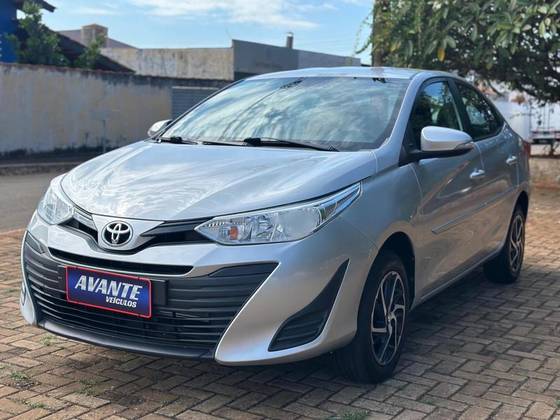 TOYOTA YARIS 1.5 16V FLEX SEDAN XL LIVE MULTIDRIVE